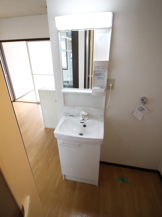 物件内観写真9　(洗面)