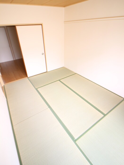 物件内観写真16　(居室)