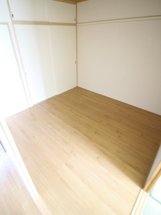 物件内観写真17　(居室)