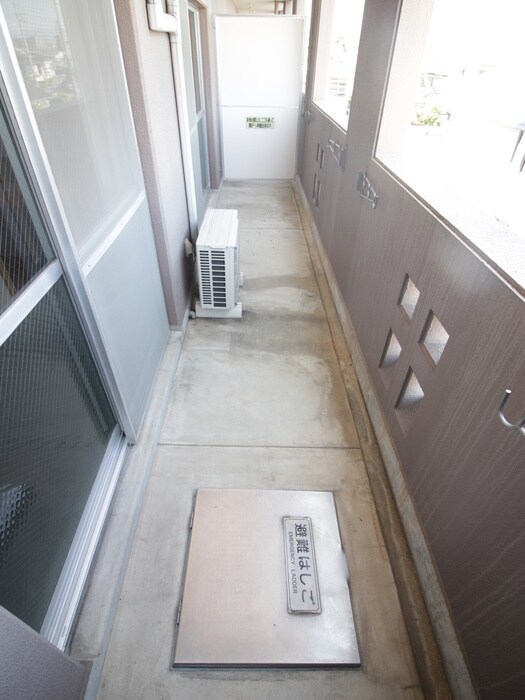 物件内観写真16　(ベランダ・バルコニー)