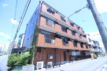 かねまつ上新庄マンション外観写真
