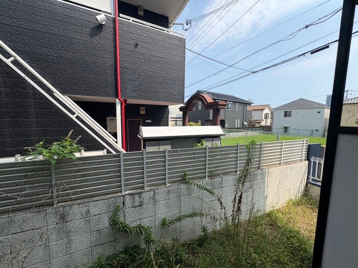 物件内観写真18　(室内からの展望)