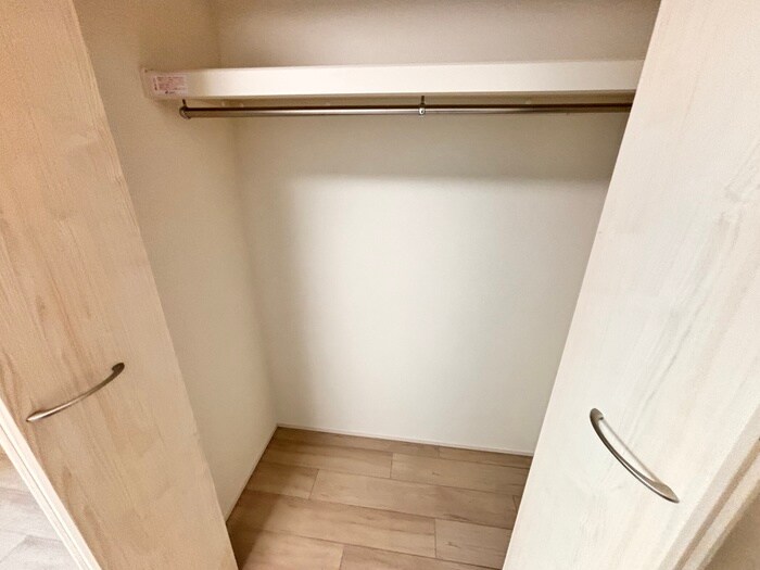 物件内観写真11　(収納)
