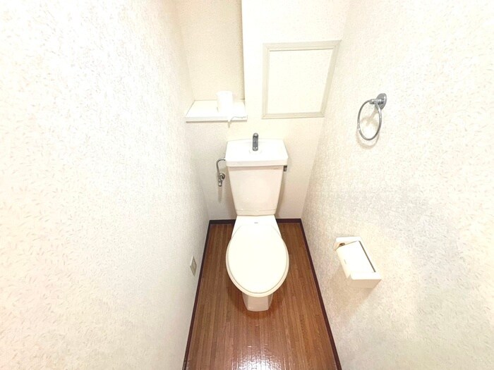 物件内観写真12　(トイレ)