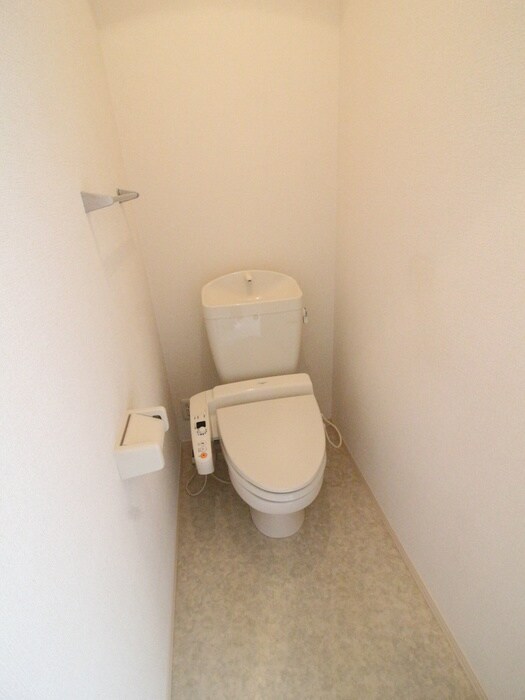 物件内観写真11　(トイレ)