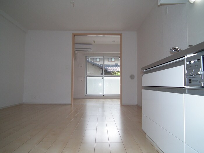 物件内観写真15　(居室)