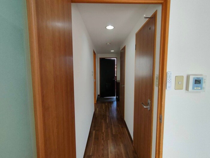 物件内観写真17　(廊下)