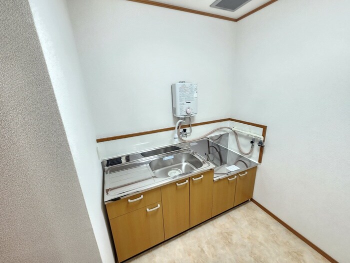 物件内観写真8　(キッチン)