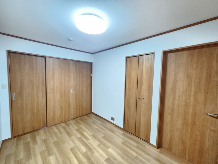 物件内観写真16　(居室)