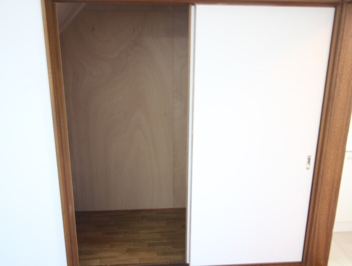 物件内観写真21　(収納)