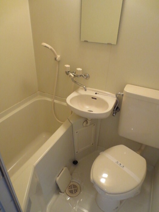 物件内観写真15　(トイレ)