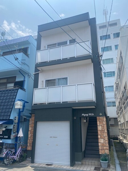 宮城ビル外観写真