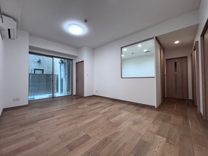 物件内観写真6　(居室)