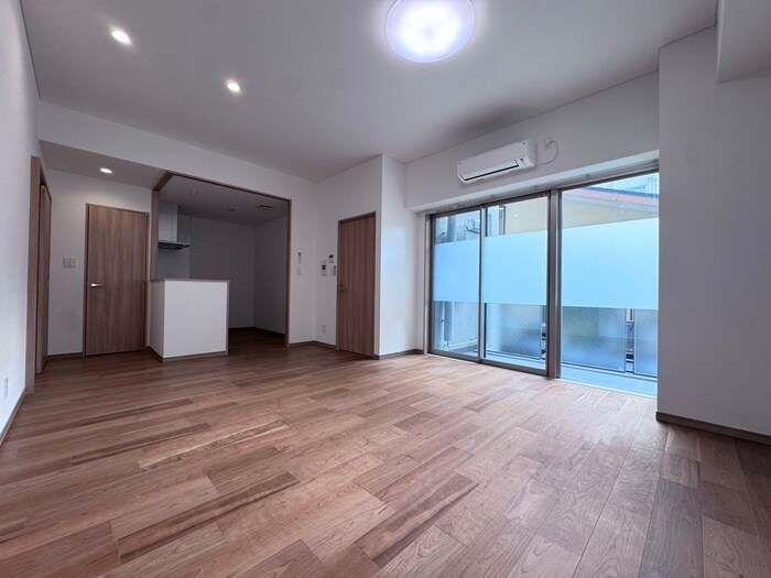 物件内観写真6　(居室)