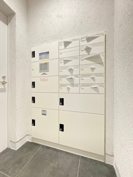 物件外観写真4　(建物設備)