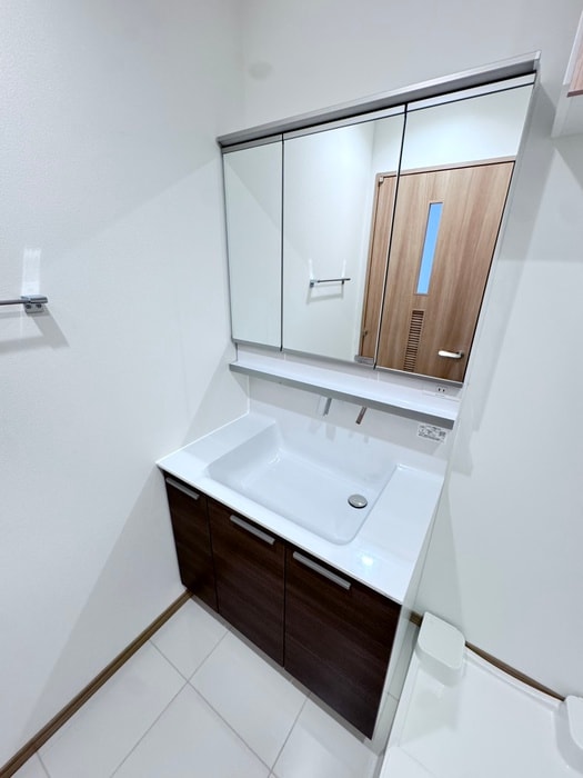 物件内観写真10　(洗面)