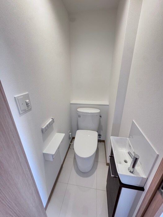 物件内観写真11　(トイレ)