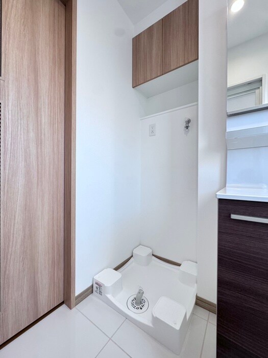 物件内観写真17　(洗濯機置場)