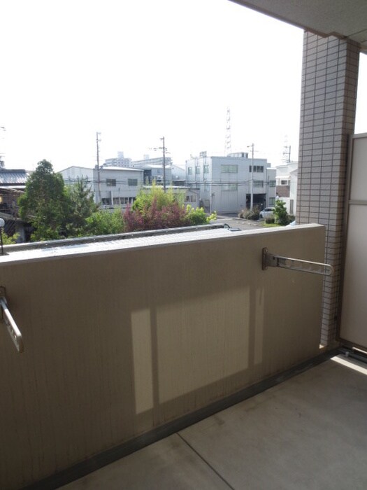 物件内観写真19　(室内からの展望)