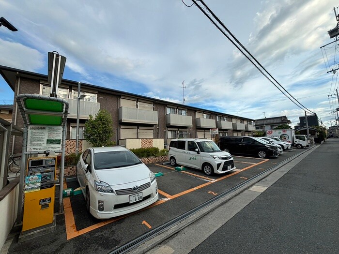 物件外観写真4　(外観写真)