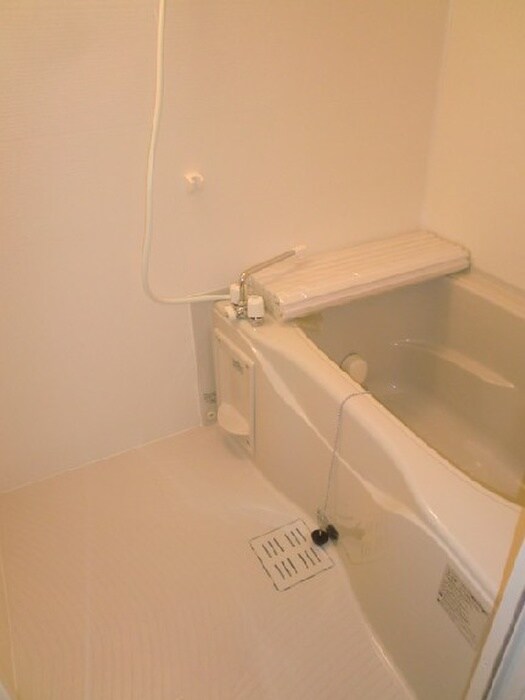 物件内観写真12　(バス／シャワールーム等)