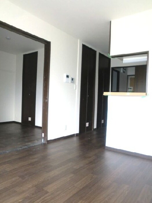 物件内観写真14　(居室)