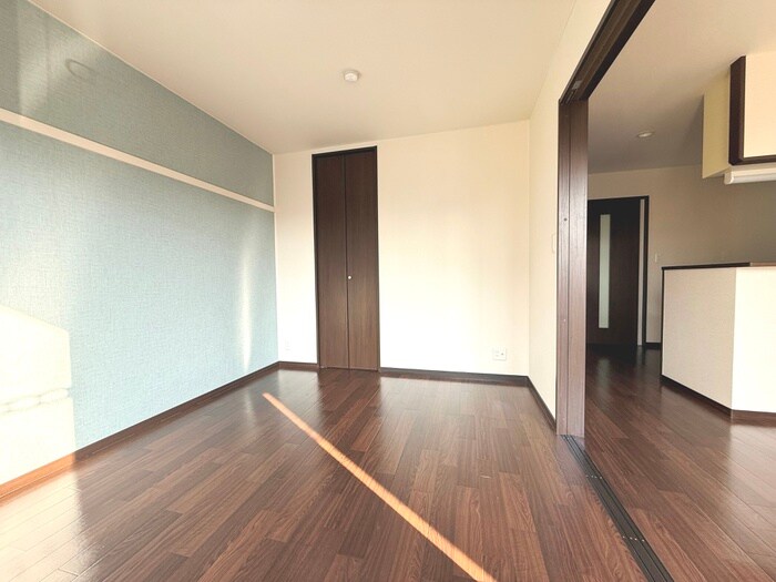 物件内観写真15　(居室)