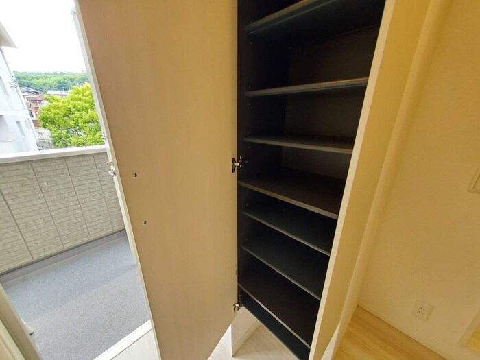 物件内観写真20　(靴箱)