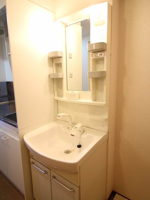 物件内観写真11　(洗面)