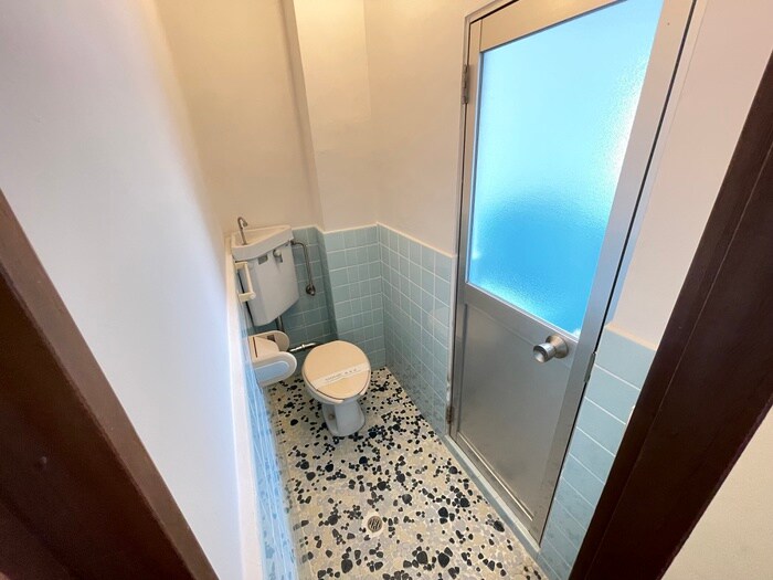 物件内観写真14　(トイレ)