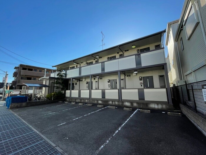 物件外観写真2　(外観写真)