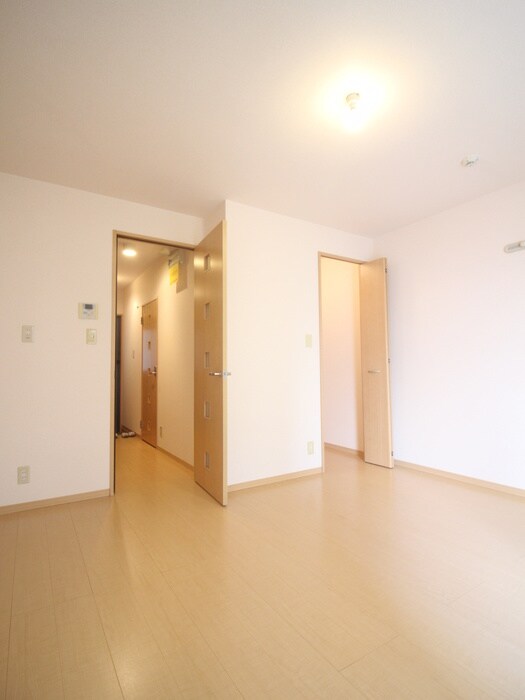 物件内観写真19　(居室)