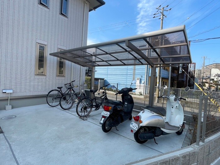 物件外観写真6　(建物設備)