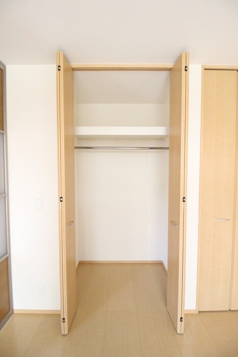 物件内観写真14　(収納)