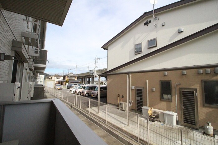 物件内観写真16　(室内からの展望)