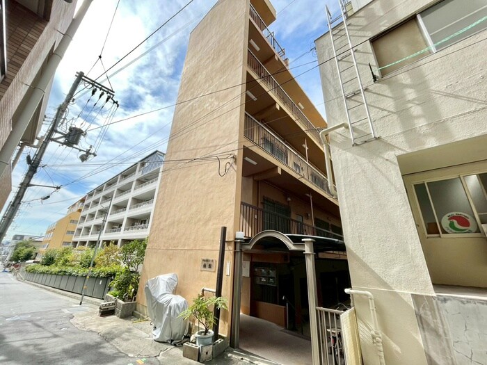 物件外観写真2　(外観写真)