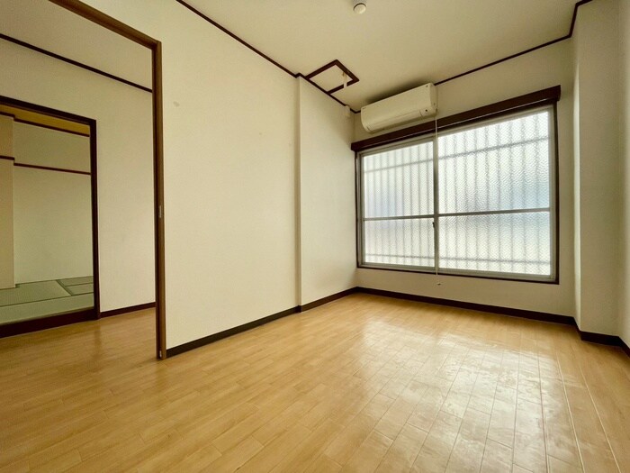 物件内観写真21　(居室)