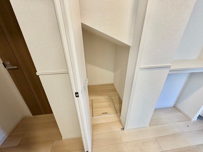 物件内観写真9　(収納)