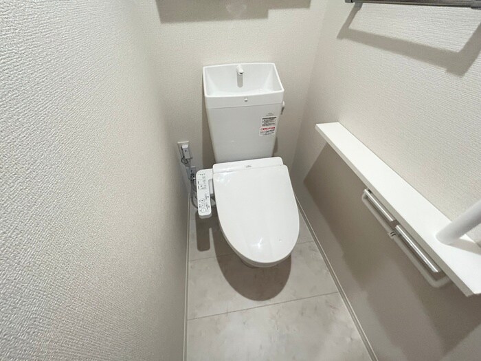 物件内観写真10　(トイレ)