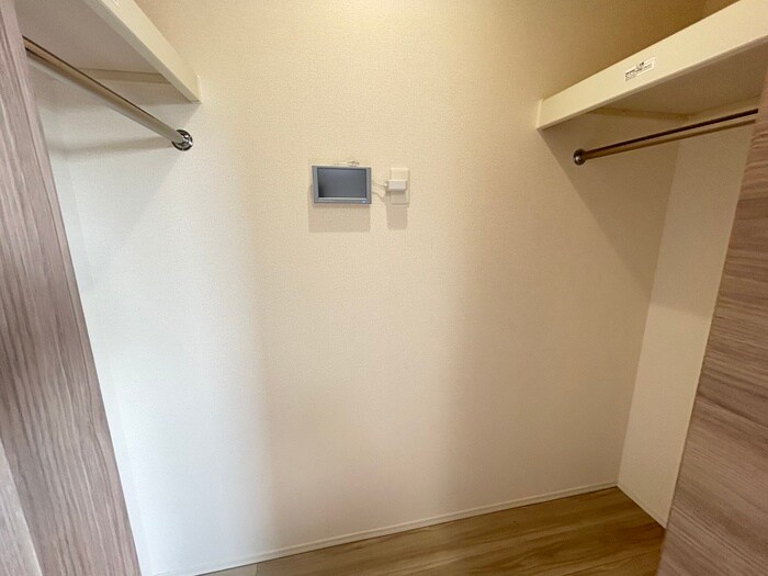 物件内観写真15　(収納)
