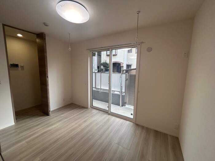 物件内観写真16　(居室)