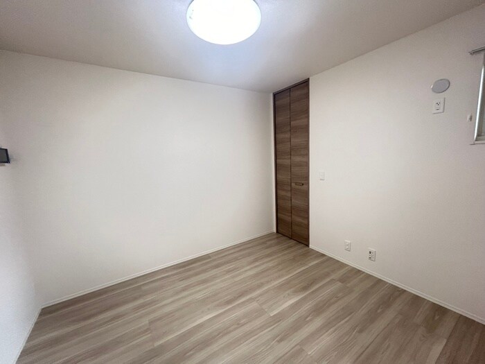 物件内観写真17　(居室)