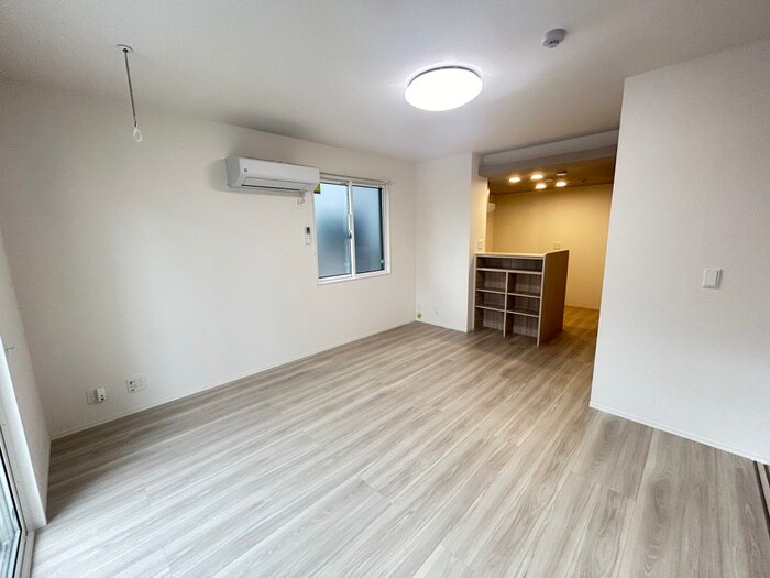 物件内観写真18　(居室)