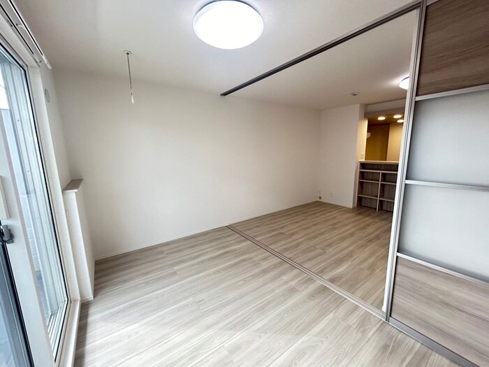 物件内観写真18　(居室)