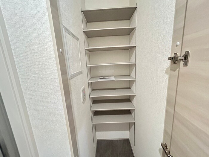 物件内観写真19　(靴箱)