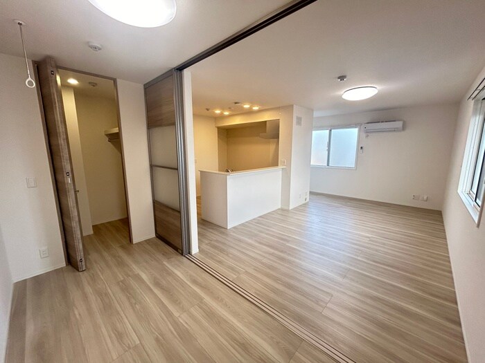 物件内観写真19　(居室)