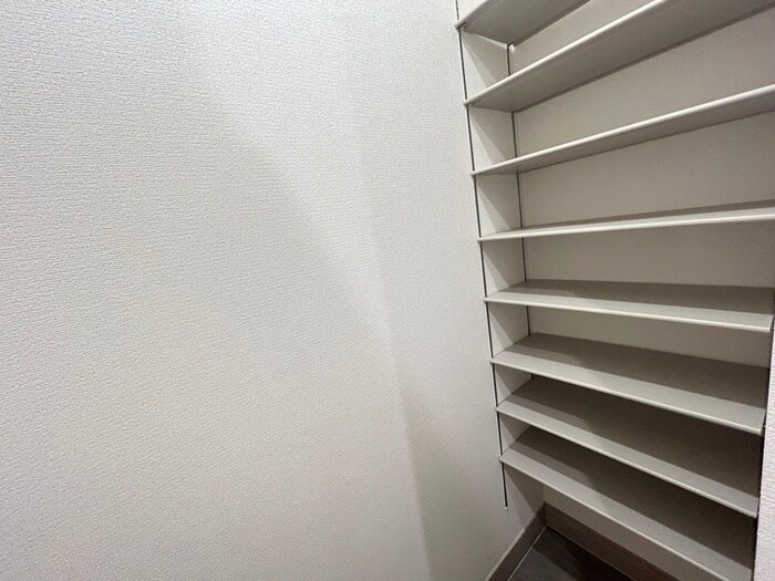 物件内観写真20　(靴箱)