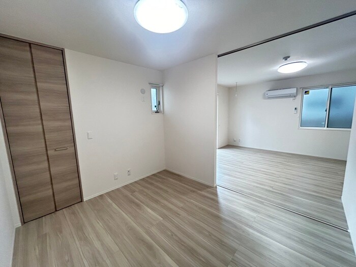 物件内観写真21　(居室)