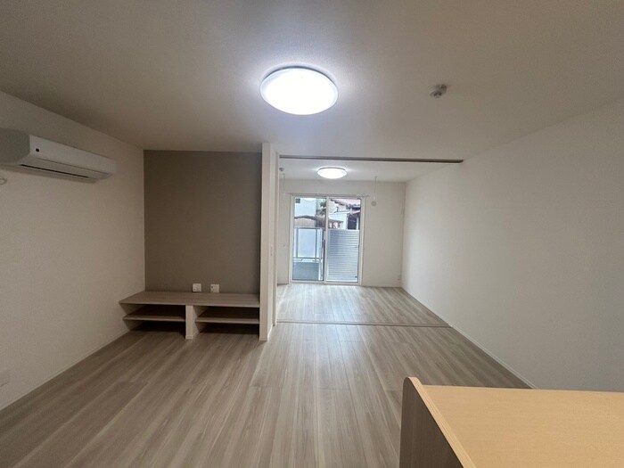 物件内観写真22　(居室)