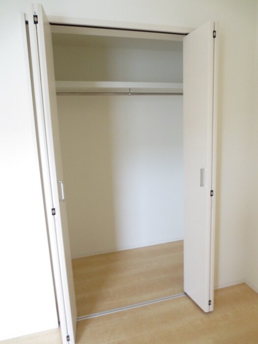 物件内観写真13　(収納)